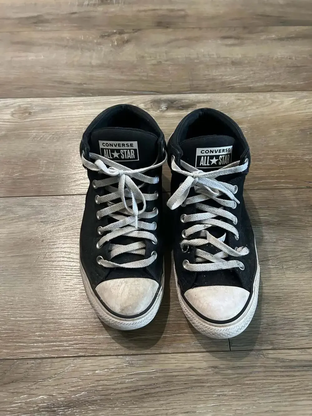 Converse Chuck Taylor All Star Black Canvas Mid Top Sneakers
